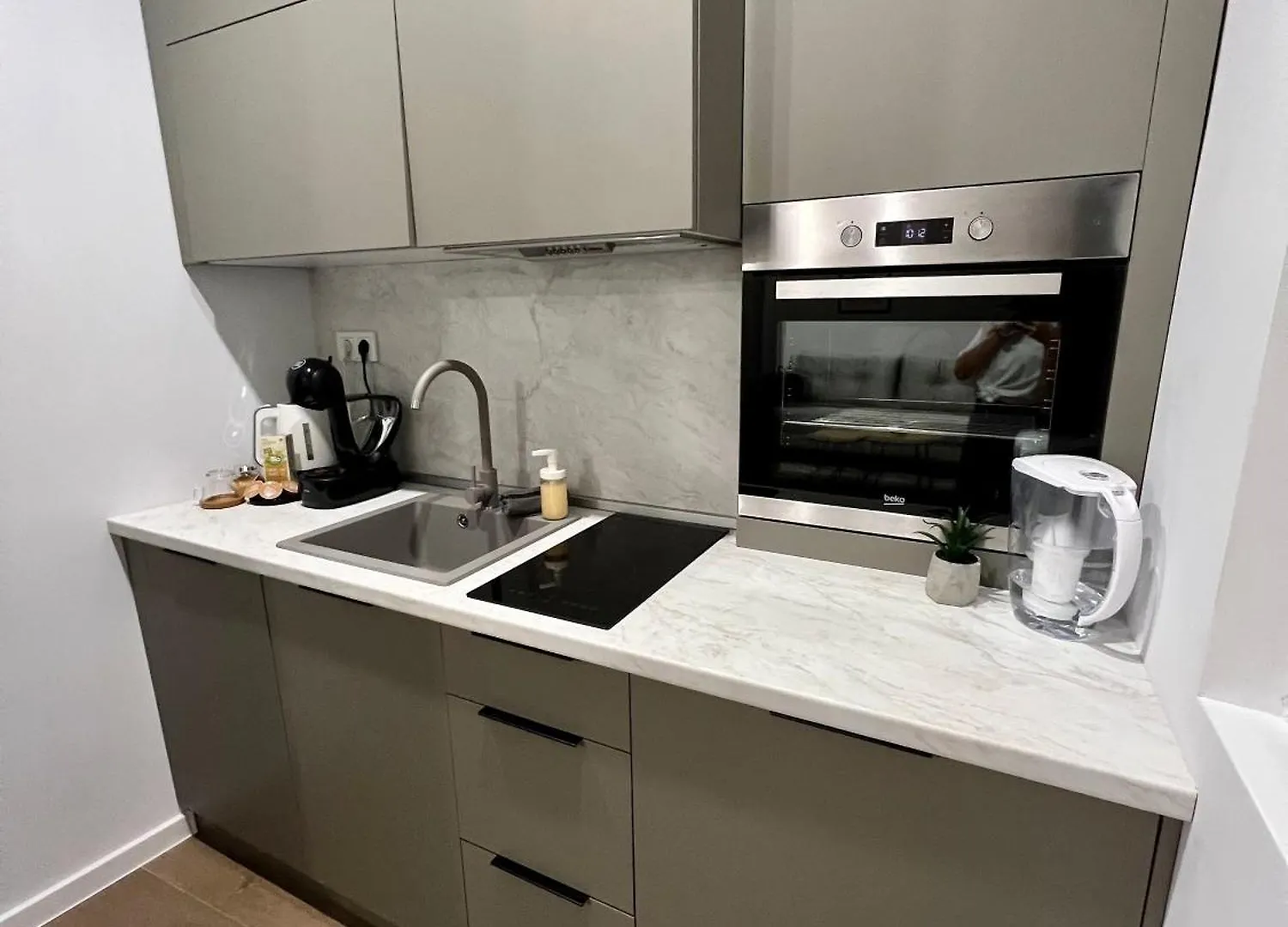 Vanquish Central Apartment Varna
